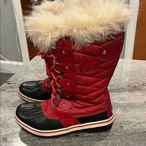Sorel Red and Black Winter Boots with Faux Fur